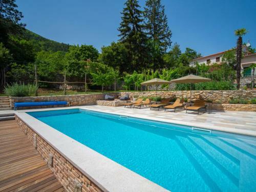 Holiday Home Oliti