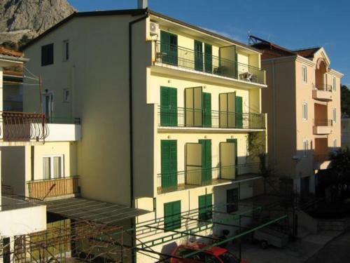 Hostal Aparmani Niko Podgora