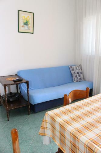 Hostal Apartments Tonka