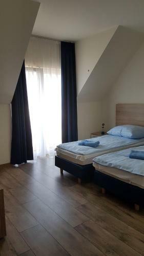 Apartamenty Marynarki Wojennej, Dziwn�w