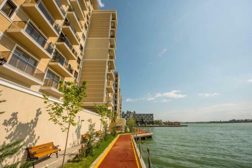 Apartments In Solid House Mamaia