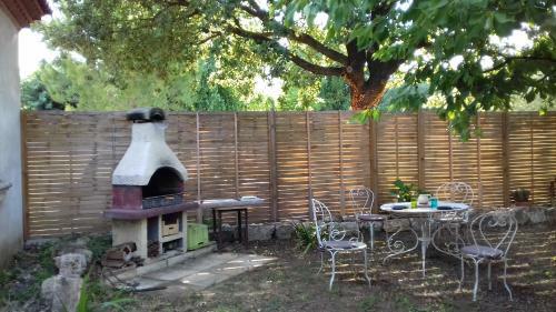 Apartamento Blauzac Au Gardon D'uz�s