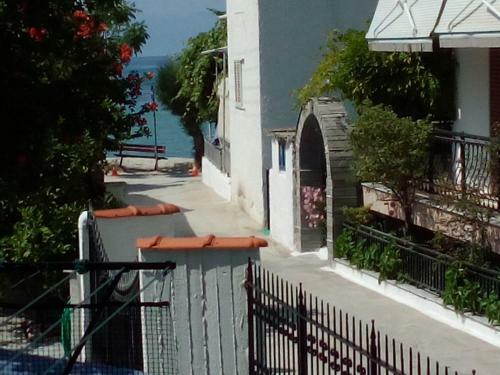 Hostal Arleta's Sunny Guesthouse
