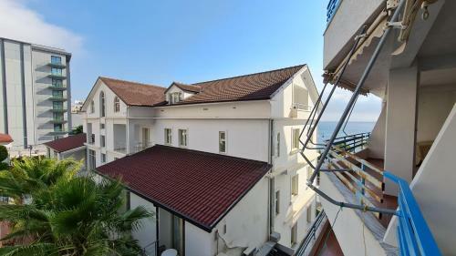 Italian Style Apartment