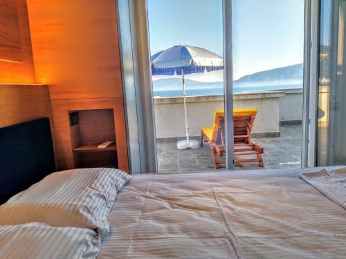 Eirik's Beachfront Apartments & Penthouse