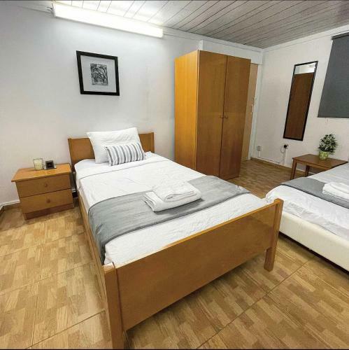 Comfortable, Modern Studio Apartment