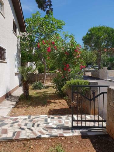 Holiday House Grana Vir