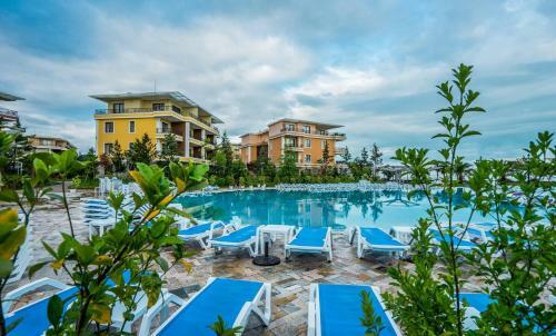 Luxury Apartment In Dreamland Oasis