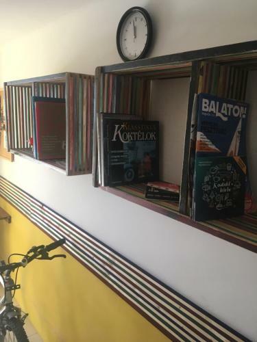 Apartment For Cyclists Ride In Balatonalm�di
