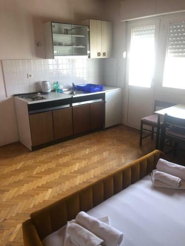 Hostal B3