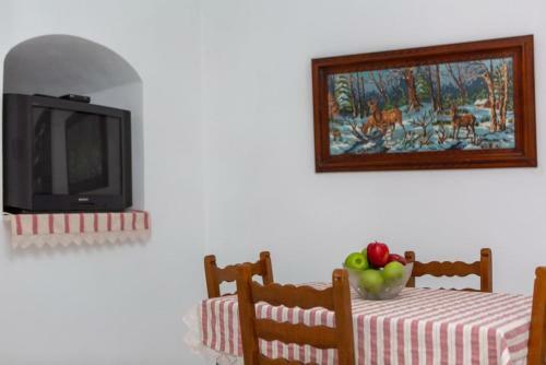 Apartamento Vrodos House