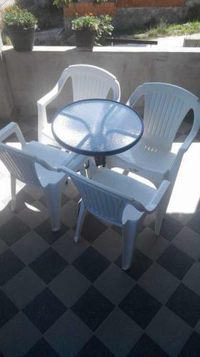 Hostal Apartmani Pivljanin