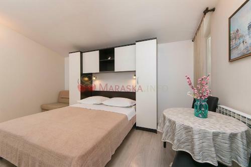 Hostal Apartments & Rooms Merita