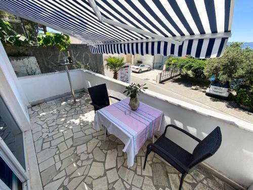 Hostal Apartments Rako