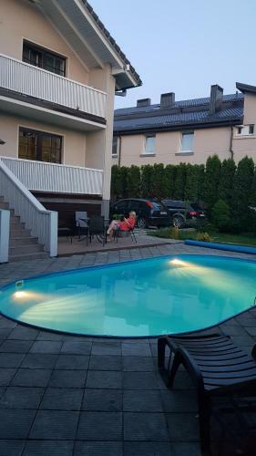 Hostal Saules Sveciu Namai