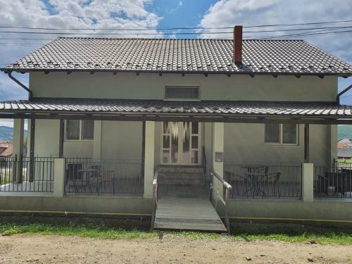 Hostal Pensiunea Ovidiu