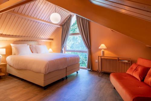 Bungalow Met Jacuzzi En Grote Tuin