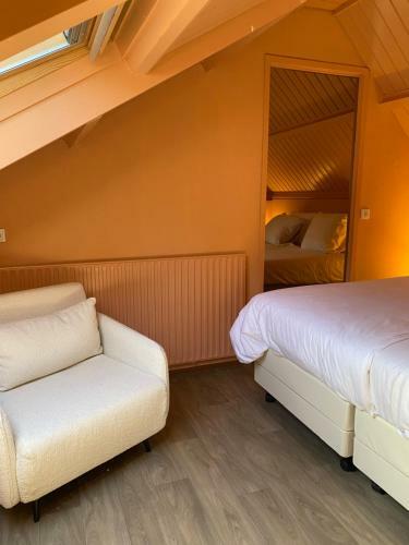 Bungalow Met Jacuzzi En Grote Tuin