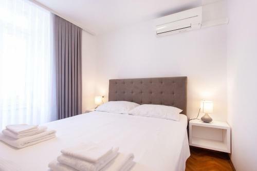 Apartmaji Pri Perotu