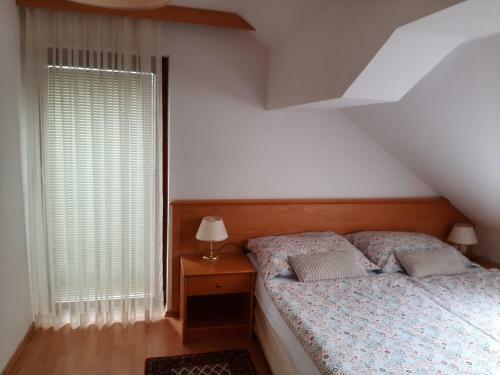 Apartma Vrh