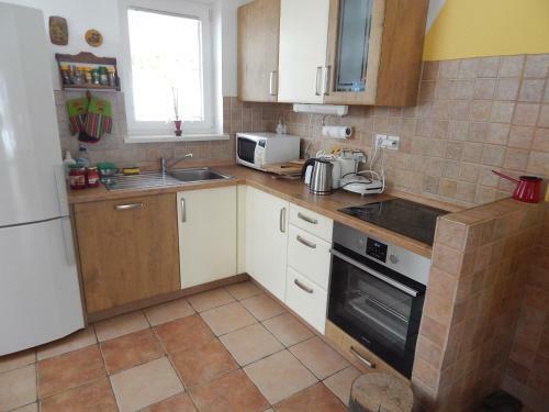 Sunny Holiday House B&B