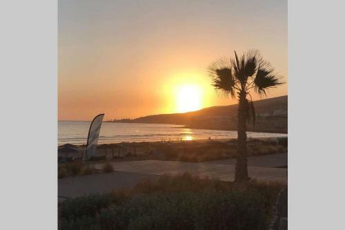 Apartamento Pieds Dans L`eau, Piscine Face � La Mer - Adan Beach