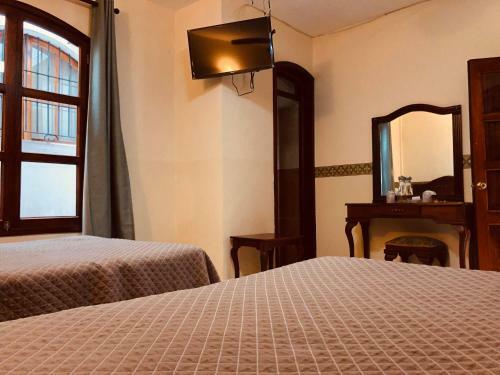 Hotel Real De Cortes
