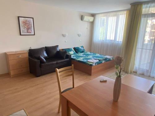 Blue Star Apartments
