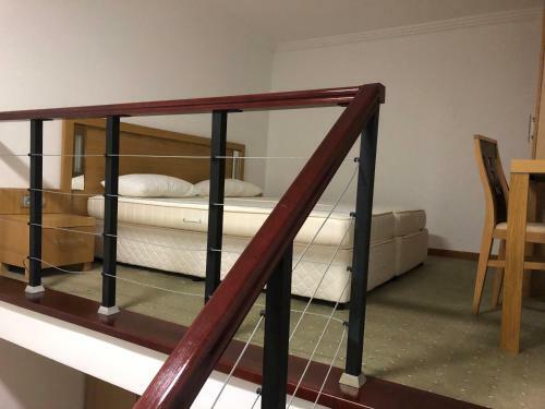 Private Apartments In Emerald
