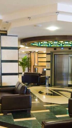 Private Apartments In Emerald