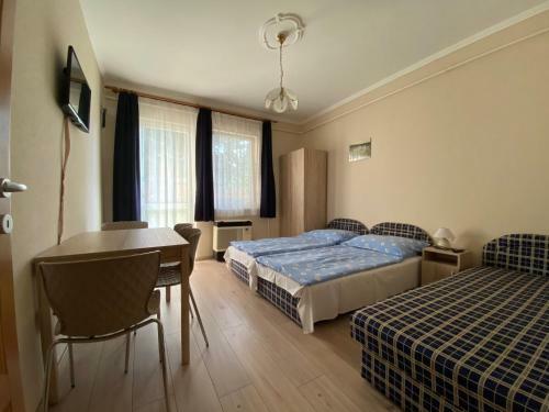 Magyar Apartman Ii.