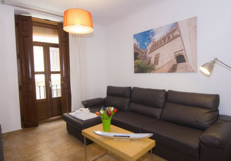Apartamentos Living Valencia Edificio Merced