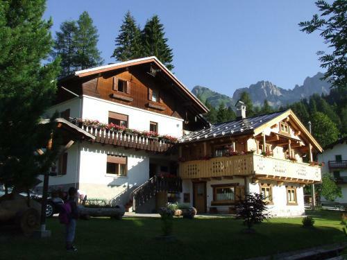 Apartments Ospitalit� Diffusa Borgate Tra Le Malghe