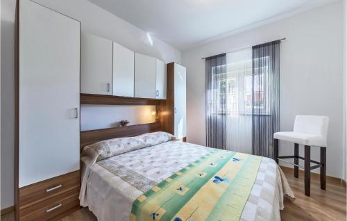 Awesome Apartment In Galizana With 2 Bedrooms