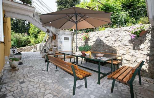 Beautiful Apartment In Ika With Wifi