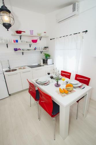 Apartments Berovic Kaprije