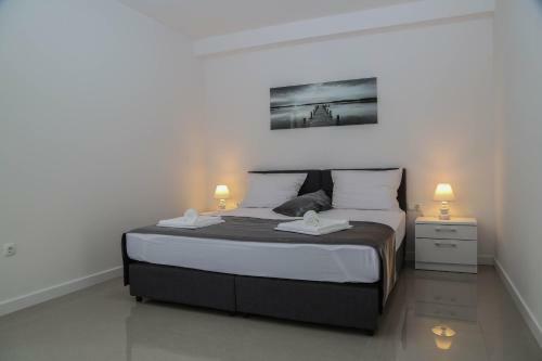 Apartments Paradise Hvar