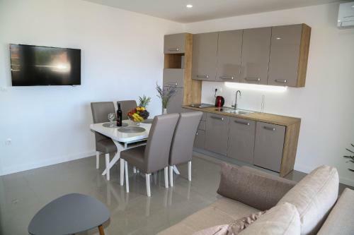 Apartments Paradise Hvar