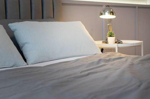 Apartamento New! Stylish Studio With Parking