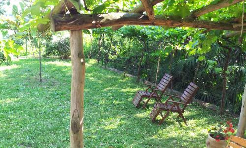 Hostal Guesthouse Leasol