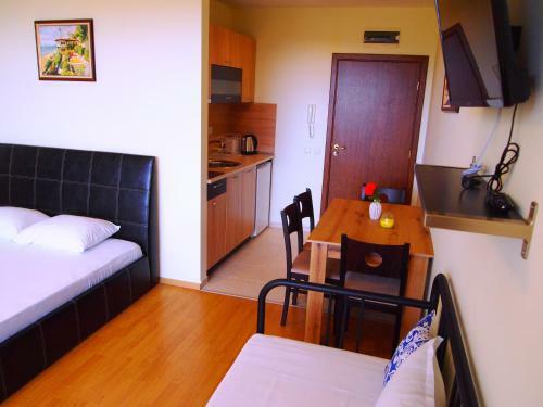 Visit Sunny Beach Holiday Apartments