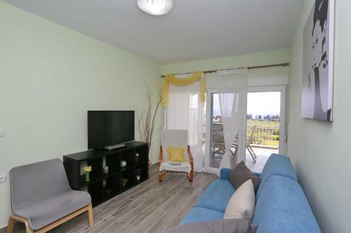 Gerakina Coast Apartment