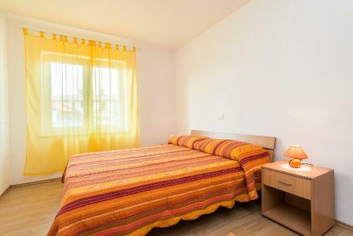 Apartments Goltes