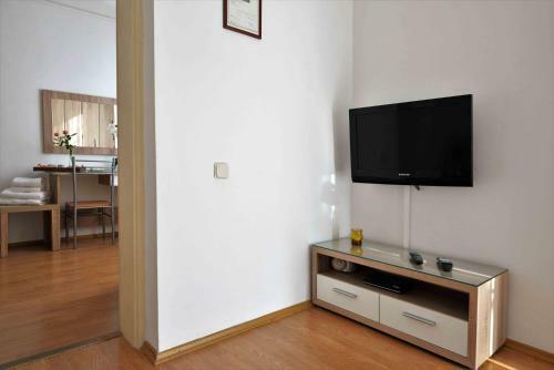Apartmani Dora Murter