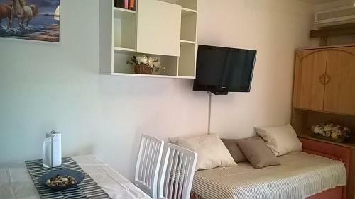 Rocco Apartments