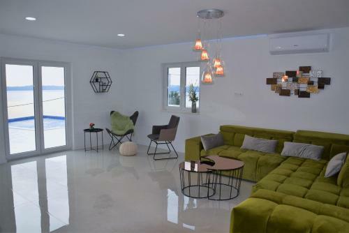 Villa Glory Grande With Swimmingpool And Panoramic Sea View