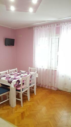 Apartments Tome