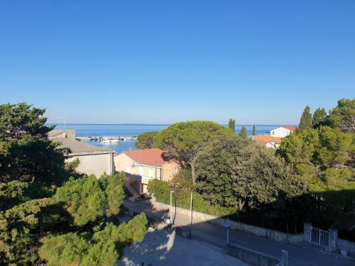 Apartmani Klaric 2nd Row From The Sea