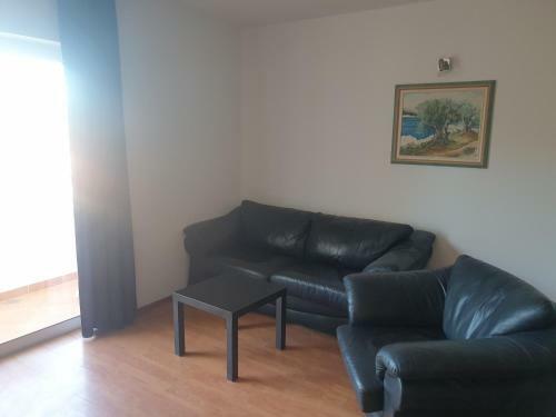 Apartmani Klaric 2nd Row From The Sea