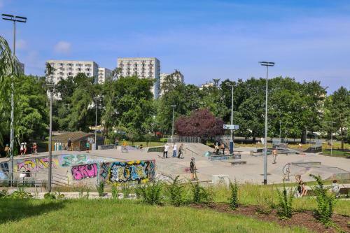 Central Park Apartment Gdynia By Renters